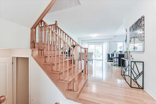 22 Todman Lane, House attached with 3 bedrooms, 4 bathrooms and 2 parking in Markham ON | Image 28