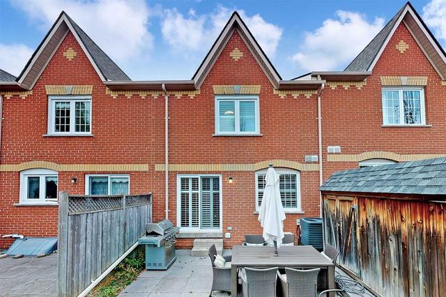 33 Marmill Way, Townhouse with 3 bedrooms, 3 bathrooms and 2 parking in Markham ON | Image 9