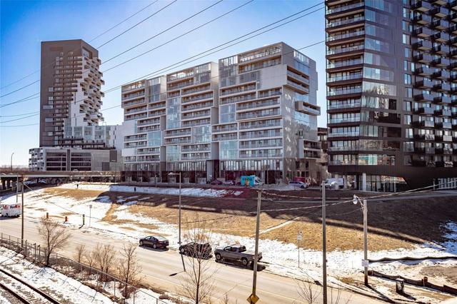 ph3 - 32 Trolley Cres, Condo with 2 bedrooms, 3 bathrooms and 2 parking in Toronto ON | Image 1