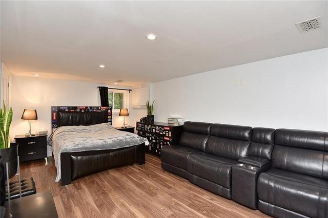 132 Inglewood Drive, House detached with 4 bedrooms, 2 bathrooms and 5 parking in Mississauga ON | Image 35