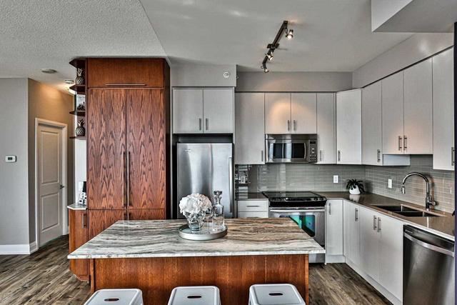 lph6 - 85 North Park Rd, Condo with 2 bedrooms, 2 bathrooms and 2 parking in Vaughan ON | Image 6