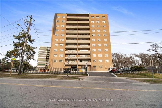 802 - 207 Galloway Rd, Condo with 2 bedrooms, 1 bathrooms and 1 parking in Toronto ON | Image 1