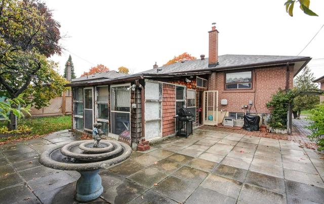 113 Westhumber Blvd, House detached with 3 bedrooms, 3 bathrooms and 6 parking in Toronto ON | Image 29