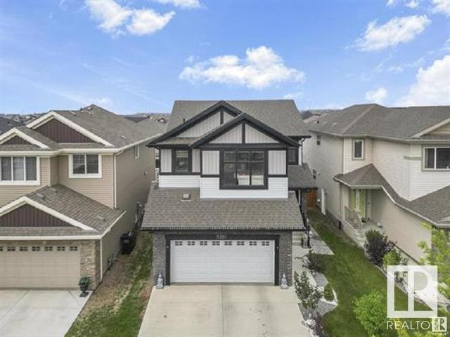 5320 22 Av Sw, House detached with 4 bedrooms, 3 bathrooms and null parking in Edmonton AB | Image 2