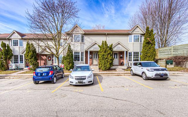 35 - 235 Saginaw Pkwy, Townhouse with 3 bedrooms, 2 bathrooms and 1 parking in Cambridge ON | Image 31
