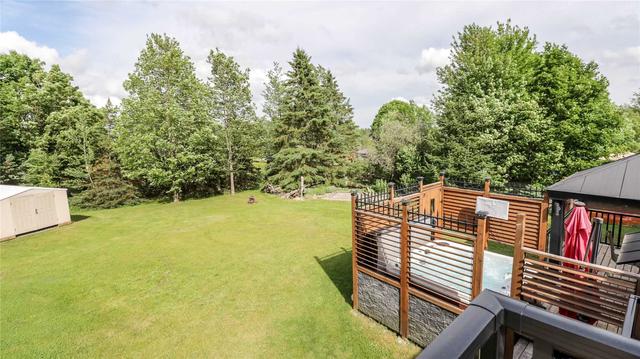 26 Moon Cres, House detached with 4 bedrooms, 2 bathrooms and 8 parking in Oro Medonte ON | Image 8
