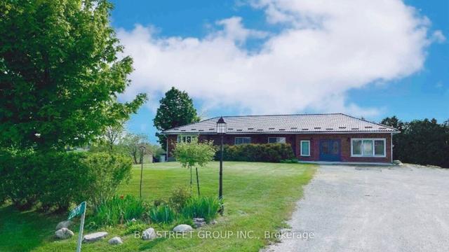 2878 10th Sdrd, House detached with 3 bedrooms, 3 bathrooms and 20 parking in Bradford West Gwillimbury ON | Image 1
