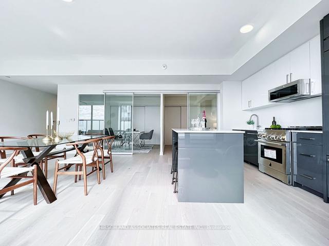 711 - 840 St. Clair Ave W, Condo with 3 bedrooms, 2 bathrooms and 1 parking in Toronto ON | Image 35