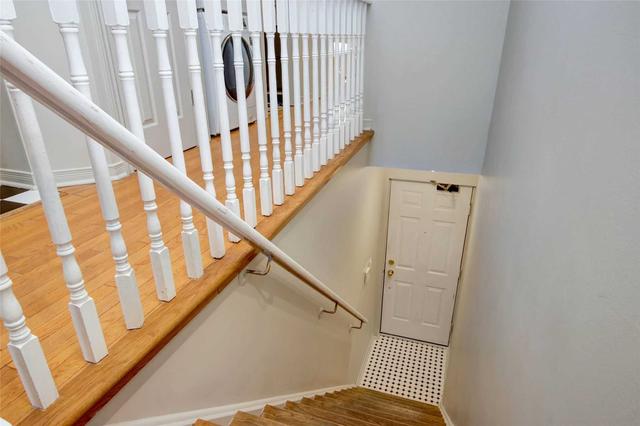 a - 168 Niagara St, Townhouse with 1 bedrooms, 1 bathrooms and 1 parking in Toronto ON | Image 19