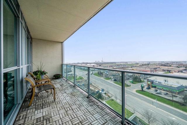1112 - 1055 Southdown Rd, Condo with 2 bedrooms, 2 bathrooms and 2 parking in Mississauga ON | Image 24