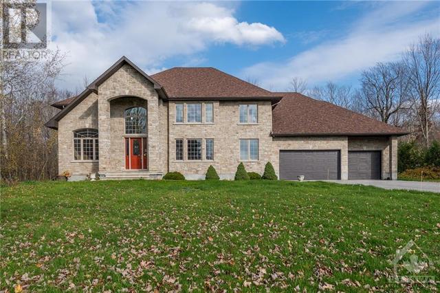 6267 Emerald Links Drive, House detached with 5 bedrooms, 4 bathrooms and 3 parking in Ottawa ON | Image 1