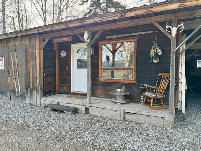 4423 Highway 95, House detached with 3 bedrooms, 2 bathrooms and null parking in Columbia Shuswap A BC | Image 30