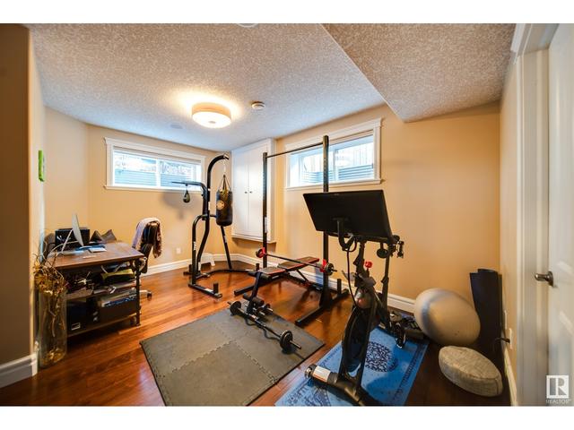 5537 Mcluhan Bl Nw, House detached with 6 bedrooms, 5 bathrooms and 6 parking in Edmonton AB | Image 45