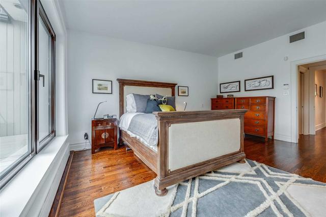 95 Bedford Rd, House semidetached with 4 bedrooms, 4 bathrooms and 0 parking in Toronto ON | Image 13