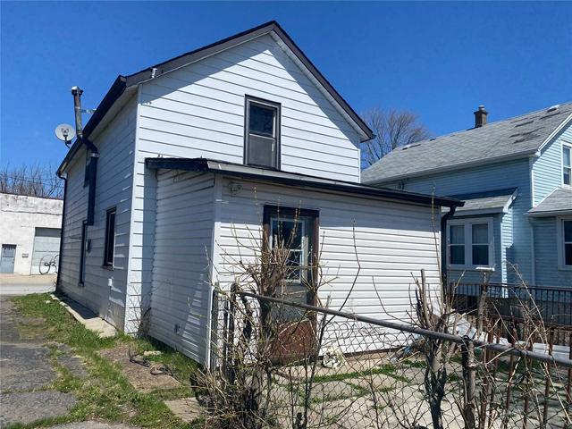 4744 Park St St, House detached with 3 bedrooms, 1 bathrooms and 1 parking in Niagara Falls ON | Image 12