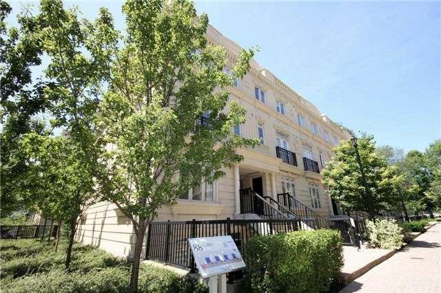 th3 - 88 Carr St, Townhouse with 2 bedrooms, 2 bathrooms and 1 parking in Toronto ON | Image 1
