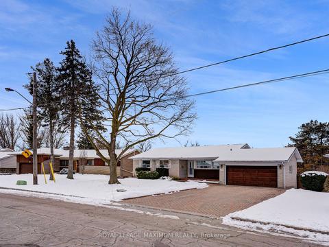 153 Verobeach Blvd, House detached with 3 bedrooms, 2 bathrooms and 6 parking in Toronto ON | Card Image