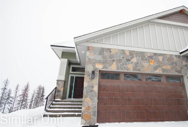255b Grizzly Ridge Trail, House semidetached with 4 bedrooms, 4 bathrooms and 4 parking in Kootenay Boundary E BC | Image 1