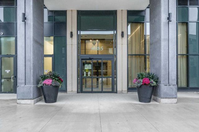 2315 - 4055 Parkside Village Dr, Condo with 2 bedrooms, 2 bathrooms and 1 parking in Mississauga ON | Image 6