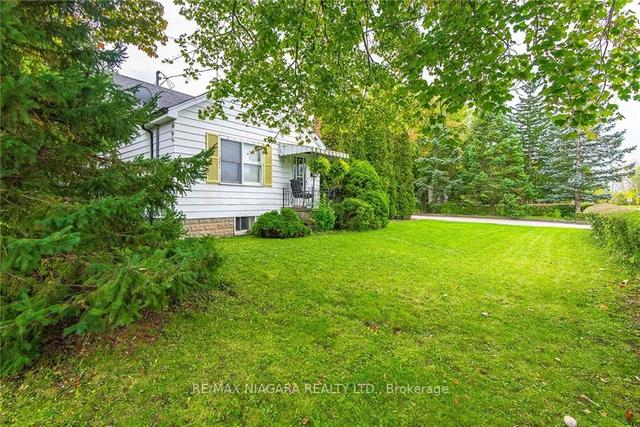 4270 Chippawa Pkwy, House detached with 3 bedrooms, 3 bathrooms and 8 parking in Niagara Falls ON | Image 12