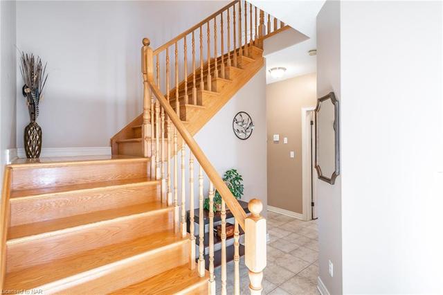 55 Nicholas Drive, House detached with 4 bedrooms, 4 bathrooms and 4 parking in St. Catharines ON | Image 26