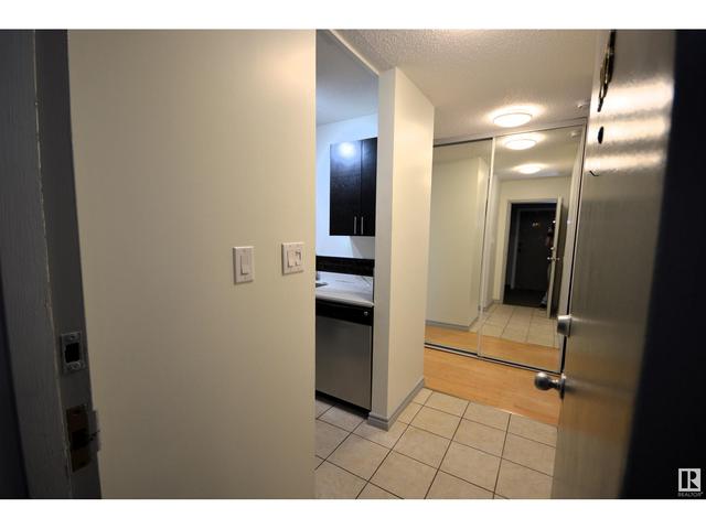 203 - 4601 131 Av Nw, Condo with 2 bedrooms, 1 bathrooms and null parking in Edmonton AB | Image 4