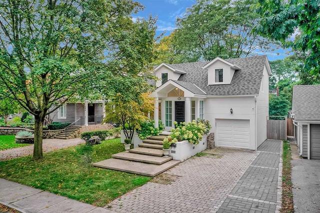 268 Douglas Ave, House detached with 3 bedrooms, 4 bathrooms and 4 parking in Oakville ON | Image 1