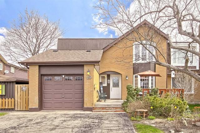 47 Lacewood Cres, House semidetached with 4 bedrooms, 3 bathrooms and 5 parking in Brampton ON | Image 1