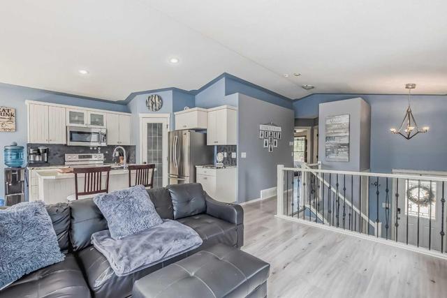 97 White Avenue, House detached with 4 bedrooms, 2 bathrooms and 2 parking in Red Deer AB | Image 13