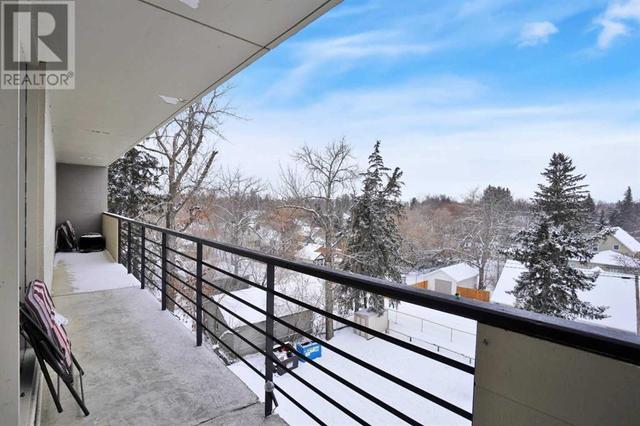 502, - 4700 55 Street, Condo with 2 bedrooms, 1 bathrooms and 1 parking in Red Deer AB | Image 3