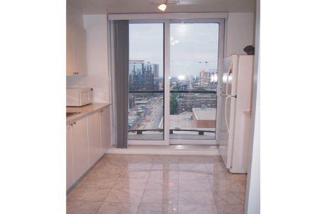 2003 - 801 Bay St, Condo with 2 bedrooms, 2 bathrooms and 1 parking in Toronto ON | Image 8