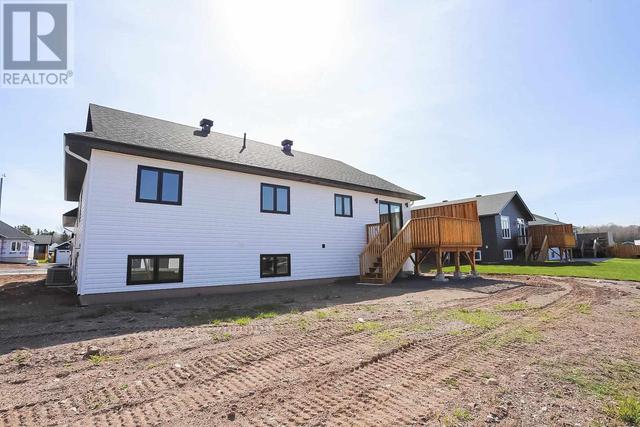 12 Noah Dr, House detached with 4 bedrooms, 2 bathrooms and null parking in Sault Ste. Marie ON | Image 6