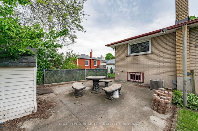 737 Brucedale Ave E, House detached with 3 bedrooms, 2 bathrooms and 3 parking in Hamilton ON | Image 29