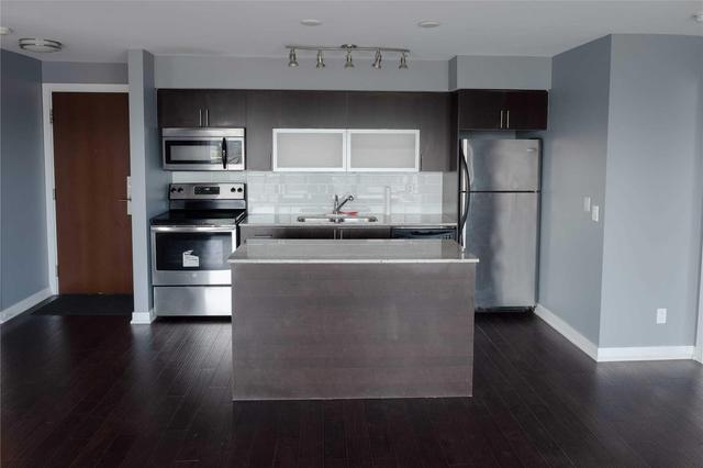 1207 - 80 Western Battery Rd, Condo with 2 bedrooms, 2 bathrooms and 1 parking in Toronto ON | Image 2