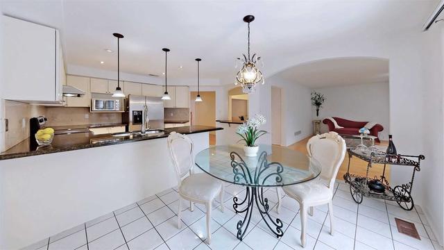 5107 Heatherleigh Ave, House detached with 4 bedrooms, 5 bathrooms and 4 parking in Mississauga ON | Image 6