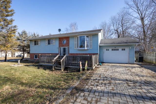 166 Mcgill Dr, House detached with 3 bedrooms, 2 bathrooms and 4 parking in Kawartha Lakes ON | Image 6