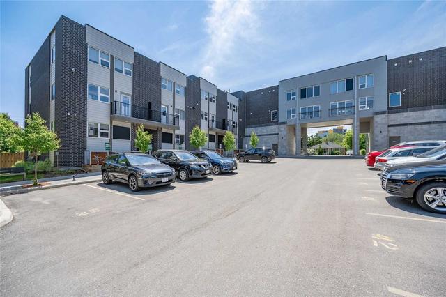 105 - 288 Albert St, Townhouse with 3 bedrooms, 3 bathrooms and 1 parking in Waterloo ON | Card Image