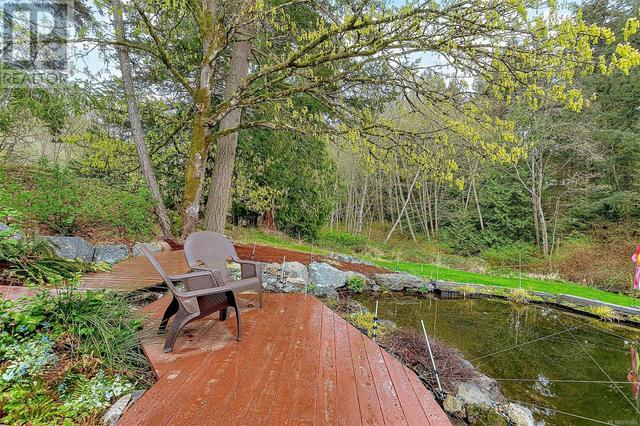 5058 West Saanich Rd, House detached with 3 bedrooms, 3 bathrooms and 8 parking in Saanich BC | Image 49