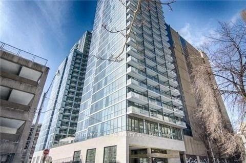 1003 - 210 Simcoe St, Condo with 1 bedrooms, 1 bathrooms and 0 parking in Toronto ON | Image 1
