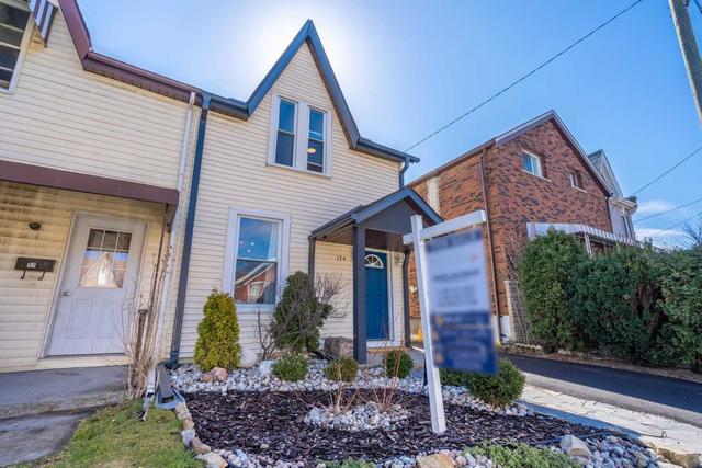 174 Emerald St N, House semidetached with 3 bedrooms, 2 bathrooms and 2 parking in Hamilton ON | Image 23