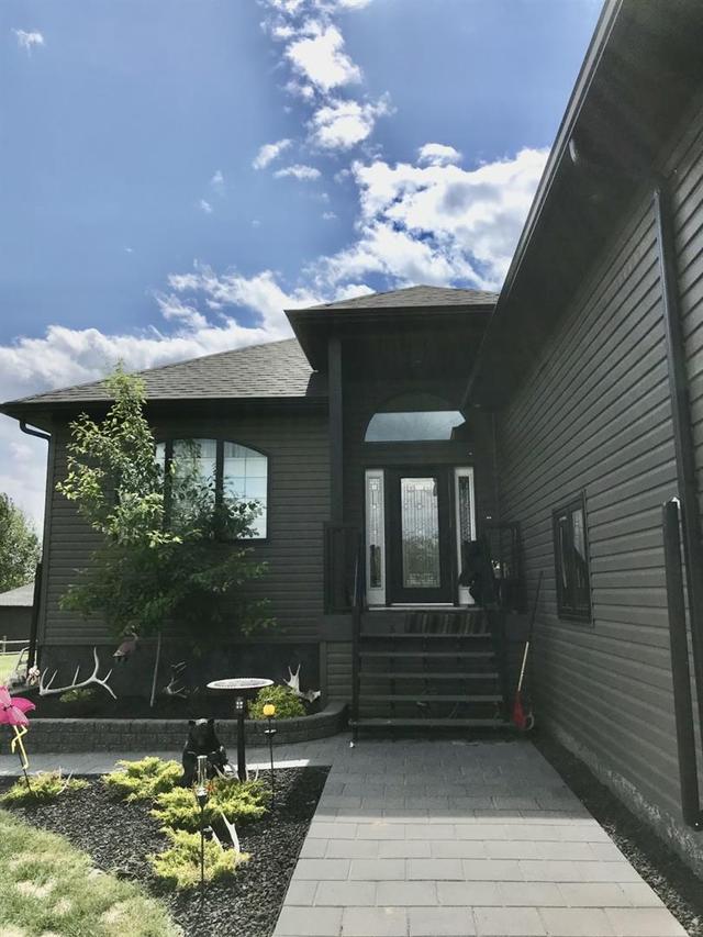 462030 Rge Rd 62, House detached with 4 bedrooms, 3 bathrooms and 10 parking in Wainwright No. 61 AB | Image 26