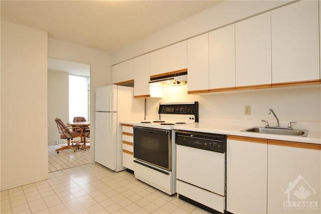 725 - 1025 Grenon Avenue, Condo with 2 bedrooms, 2 bathrooms and 1 parking in Ottawa ON | Image 9