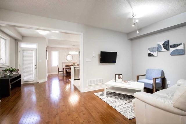 16 Goldthread Terr, House semidetached with 4 bedrooms, 3 bathrooms and 2 parking in Toronto ON | Image 30