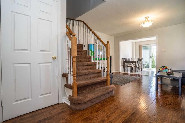 265 Morningmist St, House semidetached with 3 bedrooms, 4 bathrooms and 5 parking in Brampton ON | Image 29