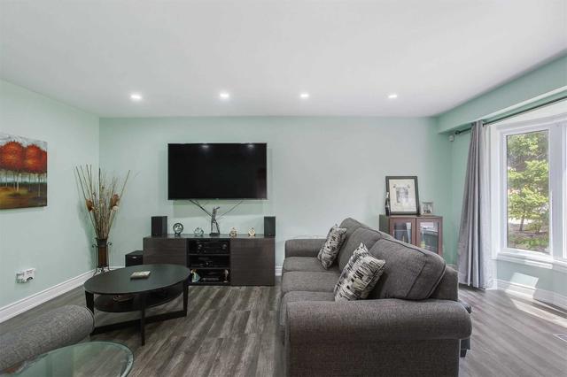 67 Milford Cres, House detached with 4 bedrooms, 4 bathrooms and 10 parking in Brampton ON | Image 33
