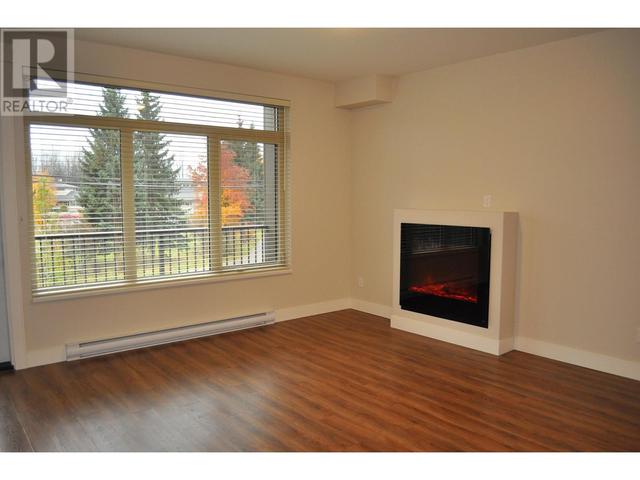 211 - 3684 Princess Crescent, Condo with 2 bedrooms, 2 bathrooms and null parking in Smithers BC | Image 17