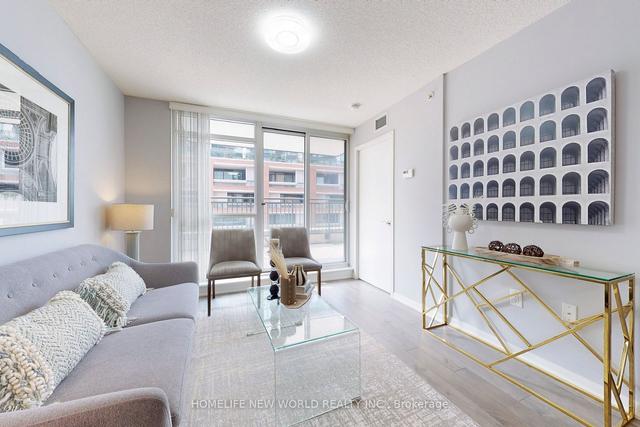 733 - 3091 Dufferin St, Condo with 2 bedrooms, 2 bathrooms and 1 parking in Toronto ON | Image 3