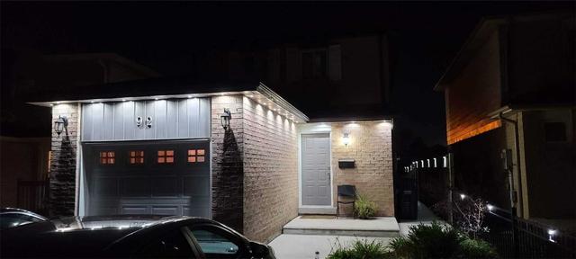 92 Martindale Cres, House detached with 3 bedrooms, 3 bathrooms and 5 parking in Brampton ON | Image 11