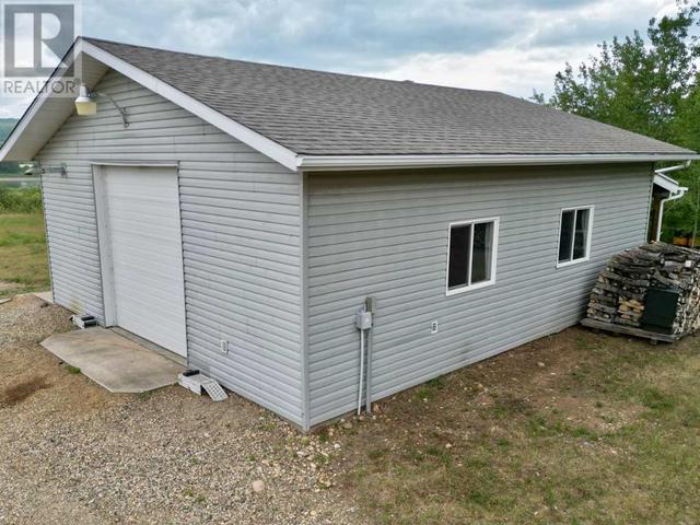 231045 Highway 684, House detached with 4 bedrooms, 3 bathrooms and null parking in Peace No. 135 AB | Image 5