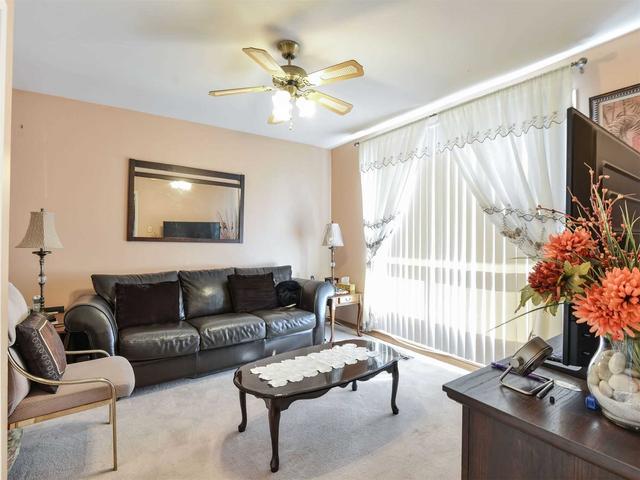 3145 Mallbridge Cres, House semidetached with 4 bedrooms, 3 bathrooms and 8 parking in Mississauga ON | Image 38